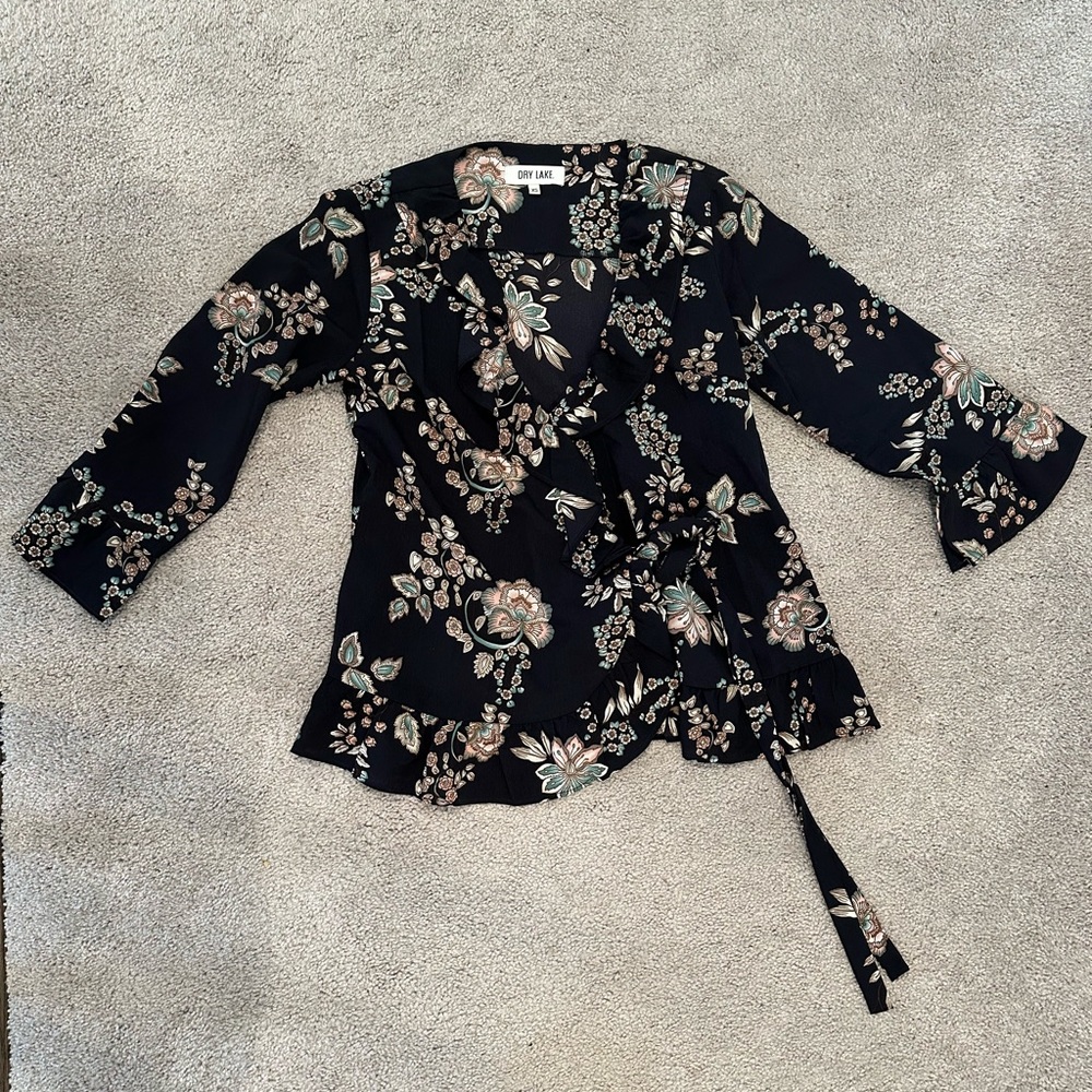 Black wrap top
